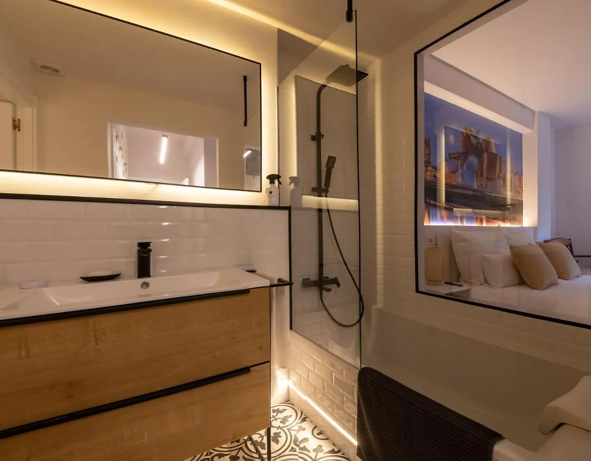 Bilbao Henao Park De Bilbao Suites, En Pleno Centro Con Garaje Directo